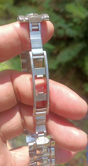 Vintage Philippe Charriol Columbus Thank Quartz stainless Silver ระบบถ่าน เดินปรกติ สายกำไลทรงเหลี่ยม สีเลสออกเนื้อเงิน ขนาด 30x39 (w.h.)  รูปที่ 7