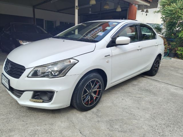 Suzuki Ciaz 2018 1.2 GL Sedan เบนซิน ไม่ติดแก๊ส เกียร์อัตโนมัติ ขาว รูปที่ 3