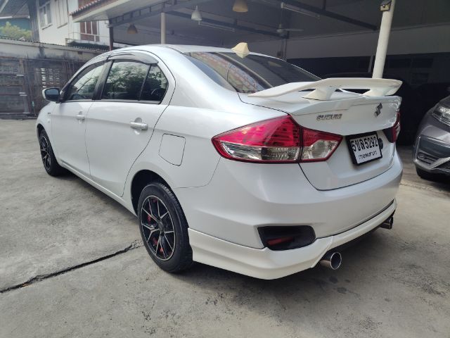 Suzuki Ciaz 2018 1.2 GL Sedan เบนซิน ไม่ติดแก๊ส เกียร์อัตโนมัติ ขาว รูปที่ 4