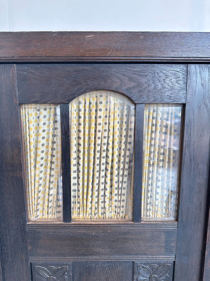 ตู้โชว์ไม้จริงสไตล์วินเทจ 2 บานเปิด 4 ชั้นวาง โครงขาไม้จริงสีน้ำตาลเข้ม  รูปที่ 17