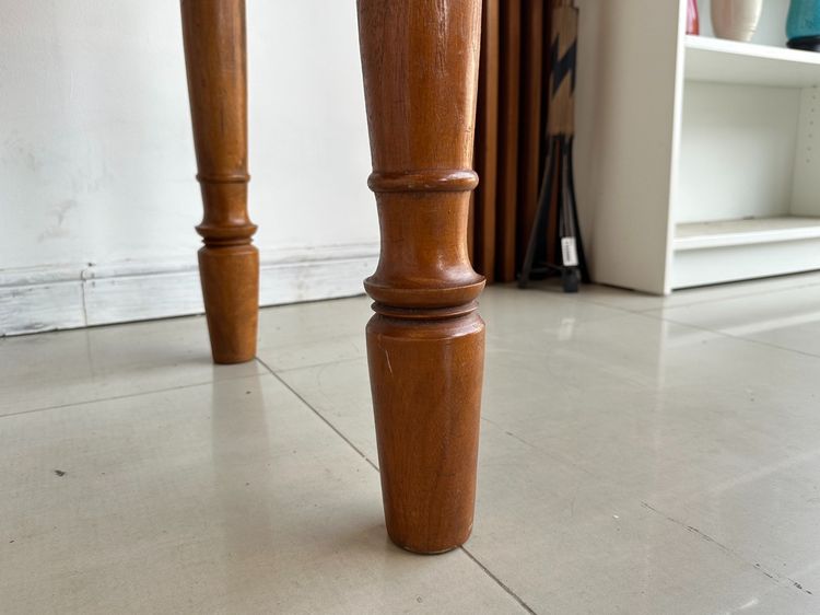 โต๊ะทำงานไม้สัก สไตล์วินเทจ 2 ลิ้นชัก ขากลึงกลมสีน้ำตาล รูปที่ 13