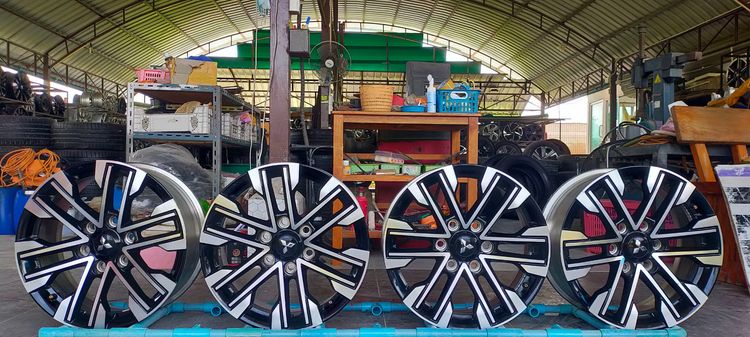 แม็กมิตซู ขอบ18 สีเดิม มีรอยตามการใช้งาน ไม่มีรอยเบียดหนัก ไม่ดุ้งไม่คดไม่แตก ไม่ซ่อม ใส่ triton ปาเจ รูปที่ 7