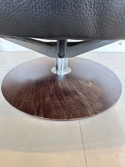 เก้าอี้อาร์มแชร์ พร้อมสตูล เบาะหนัง PU สีดำ หมุนได้ 360 องศา รูปที่ 14