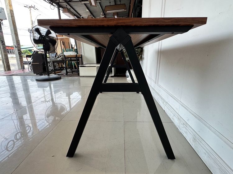 โต๊ะทำงาน ท็อปไม้ MDF ปิดผิวลายไม้สีน้ำตาล โครงขาเหล็กสีดำ รูปที่ 7