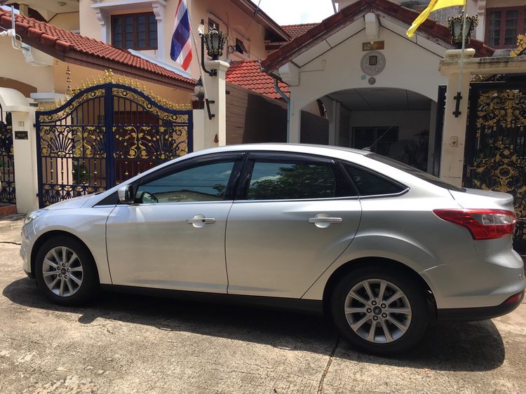 Ford Focus 2013 2.0 Sport Sedan เบนซิน เกียร์อัตโนมัติ เทา รูปที่ 2