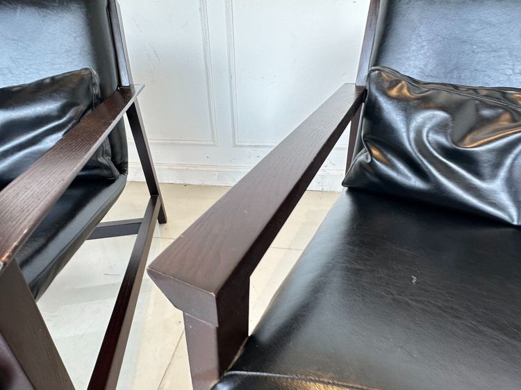 เก้าอี้อาร์มแชร์ แบรนด์ INDEX เบาะหนัง PU สีดำ รูปที่ 8