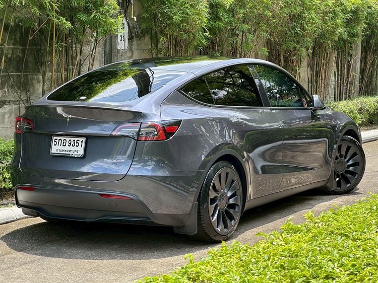 Tesla Model Y 2023 Performance Utility-car ไฟฟ้า ไม่ติดแก๊ส เกียร์อัตโนมัติ เทา รูปที่ 2