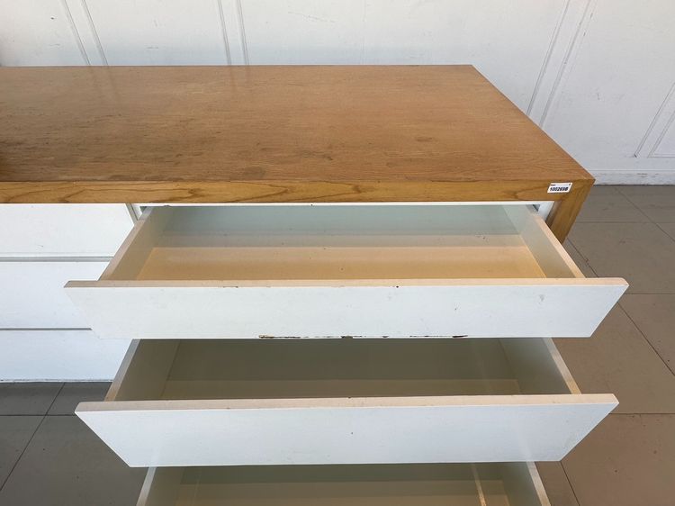 เคาน์เตอร์ 6 ลิ้นชัก ท็อปมีรูร้อยสายไฟ โครงไม้ MDF สีบีชลายไม้  รูปที่ 15