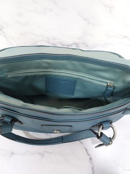 กระเป๋า Coach Campbell satchel in Mineral Blueหนังแท้ ไม่มีตำหนิ  สามารถคล้องแขน และปรับความยาวสายได้ รูปที่ 3