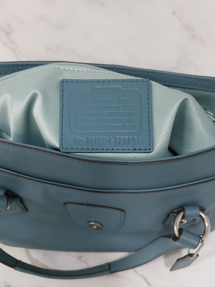 กระเป๋า Coach Campbell satchel in Mineral Blueหนังแท้ ไม่มีตำหนิ  สามารถคล้องแขน และปรับความยาวสายได้ รูปที่ 2
