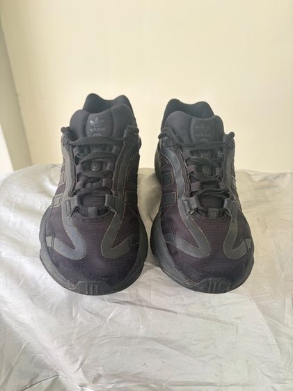 Adidas ส่งต่อครับใช้เองเบอร์42.5พื้นเต็มๆ รูปที่ 8