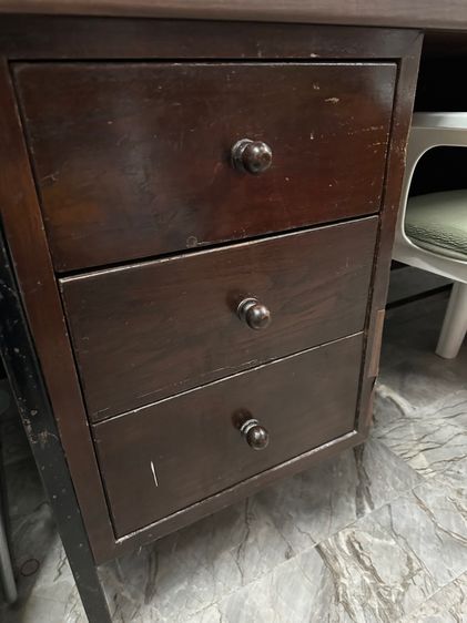 โต๊ะทำงานโบราณ