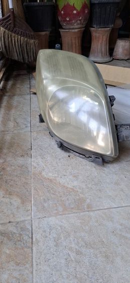 ขายโคมไฟหน้า TOYOTA YARIS โฉมปี 07