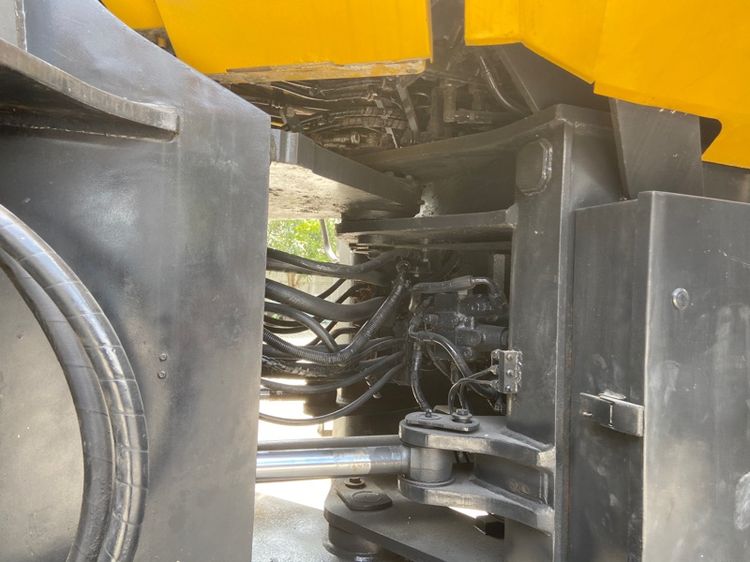 รถตักล้อยาง KOMATSU รุ่น WA380-6 บุ้งกี๋ 3.4 คิว รถเก่านอกนำเข้า รูปที่ 12