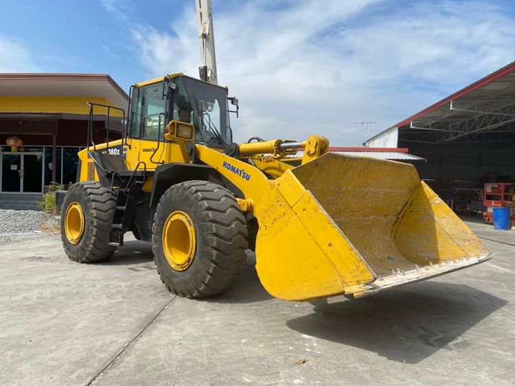 รถตักล้อยาง KOMATSU รุ่น WA380-6 บุ้งกี๋ 3.4 คิว รถเก่านอกนำเข้า รูปที่ 7