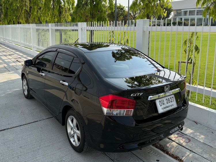 Honda City 2010 1.5 V i-VTEC Sedan เบนซิน ไม่ติดแก๊ส เกียร์อัตโนมัติ ดำ รูปที่ 4
