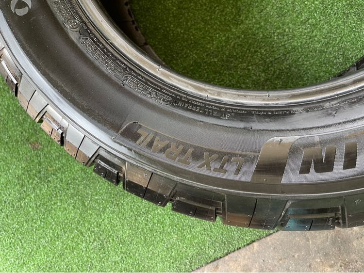 ยาง Michelin LTX TRAIL  265 60 18 ปี 25 ชุดละ 11500 บาทคะ  ไร้ปะ ไร้ตำหนิ ยางสวยสภาพน้องป้ายแดง  รูปที่ 8