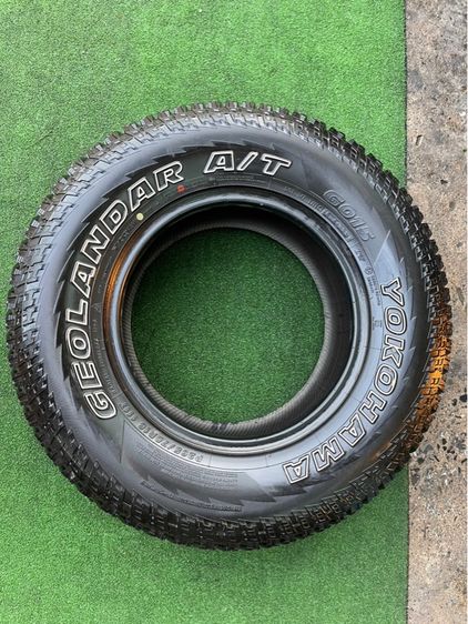 ยาง Yokohama AT แก้มขาว G015  265 70 16 ปี 25 ชุดละ 8500 บาทคะ   ไม่ปะ ไร้ตำหนิ ยางสวย รูปที่ 9