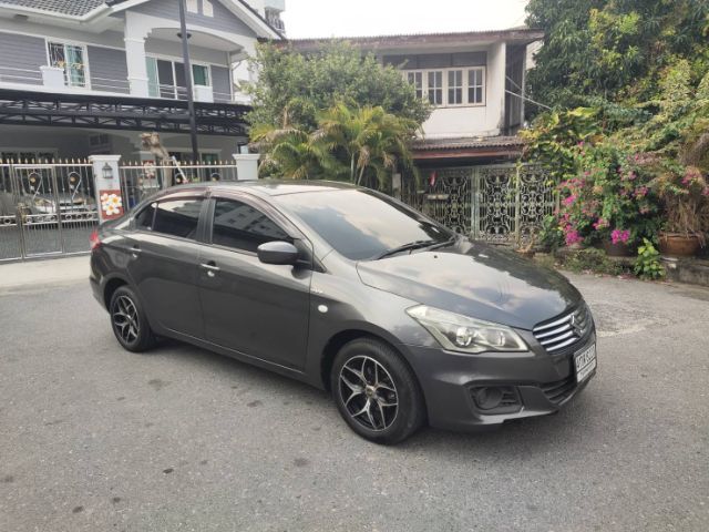 Suzuki Ciaz 2016 1.2 GL Sedan เบนซิน ไม่ติดแก๊ส เกียร์อัตโนมัติ เทา รูปที่ 3