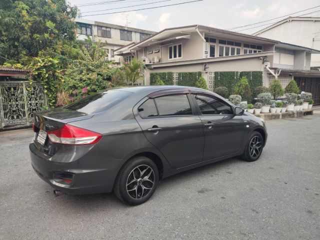 Suzuki Ciaz 2016 1.2 GL Sedan เบนซิน ไม่ติดแก๊ส เกียร์อัตโนมัติ เทา รูปที่ 4