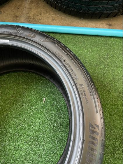 ยาง Bridgestone TuRANzA t005a  คู่หน้า 245 40 18 ปี 25 คู่หลัง 265 35 18 ปี 25 ชุดละ 8900 บาท   ไร้ตำหนิ ไม่ปะ ยางโครตสวยสภาพ รูปที่ 6