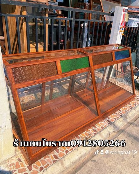 กระจก ตู้ข้าวแกง ตู้โชว์ ตู้ไม้สัก ตู้วินเทจ ตู้โบราณ ตู้
