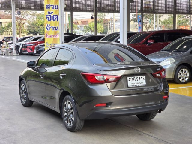 Mazda Mazda 2 2015 1.5 XD High Plus Sedan ดีเซล ไม่ติดแก๊ส เกียร์อัตโนมัติ น้ำตาล รูปที่ 4