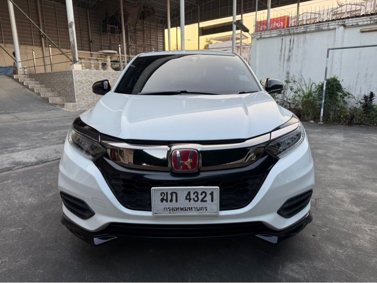 Honda HR-V 2019 1.8 RS Utility-car เบนซิน ไม่ติดแก๊ส เกียร์อัตโนมัติ ขาว รูปที่ 2