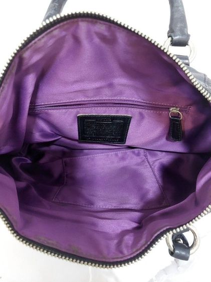 COACH Ashley Satchel มีตำหนื สามารถคล้องแขนและสะพายไหลได้ รูปที่ 3