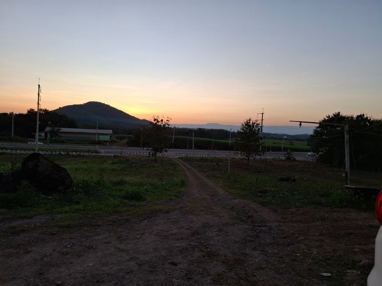 ขายที่ดินแบ่งแปลง เหมายกแปลง ทำเลสวย ติดถนนมะลิวัลย์ รูปที่ 3