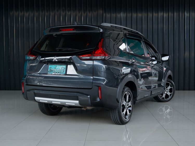 Mitsubishi Xpander Cross 2021 1.5 Utility-car เบนซิน ไม่ติดแก๊ส เกียร์อัตโนมัติ เทา รูปที่ 4