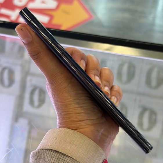 Samsung S22 Ultra 5G 256GB สีดำ เครื่องศูนย์ สภาพสวย จอ6.8นิ้ว แรม12รอม256 Snap8 Gen1 กล้อง108ล้าน(4ตัว)❤️❤️ รูปที่ 3