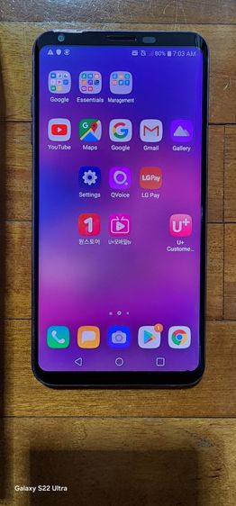 LG V30   รูปที่ 2