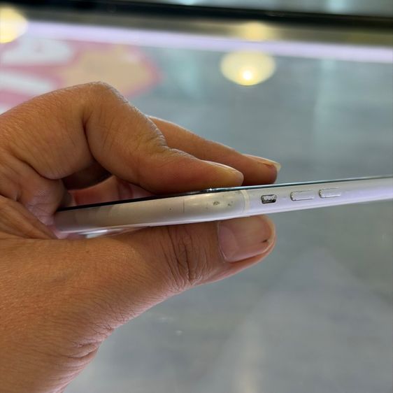 iPhone SE 2020 128GB สีขาว เครื่องศูนย์ โมเดลTH 🔥🔥 รูปที่ 9