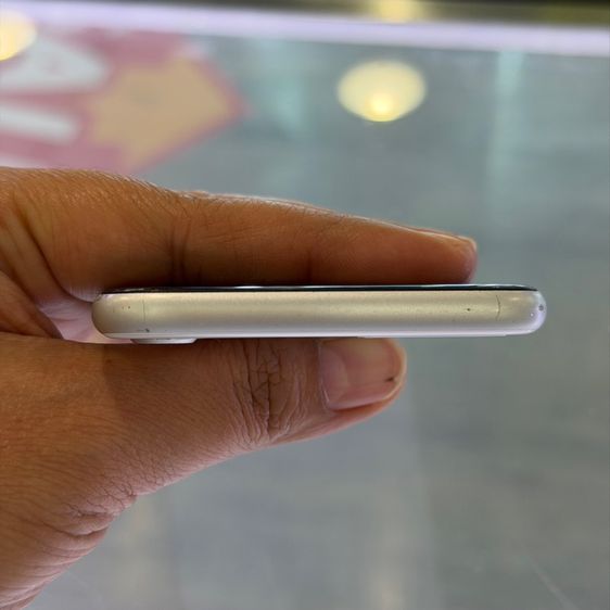 iPhone SE 2020 128GB สีขาว เครื่องศูนย์ โมเดลTH 🔥🔥 รูปที่ 6