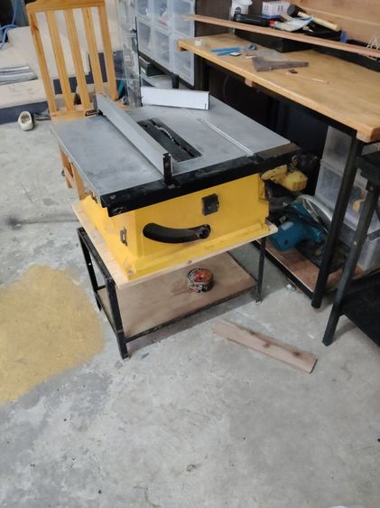 โต๊ะเลื่อย stanley  รุ่น sts1825 รูปที่ 3