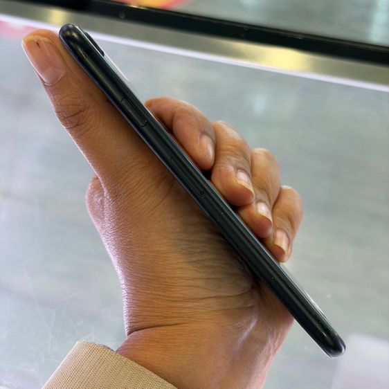 iPhone SE 2020 256GB สีดำ เครื่องศูนย์ โมเดลTH สภาพสวยมากๆ🥰🥰 รูปที่ 4
