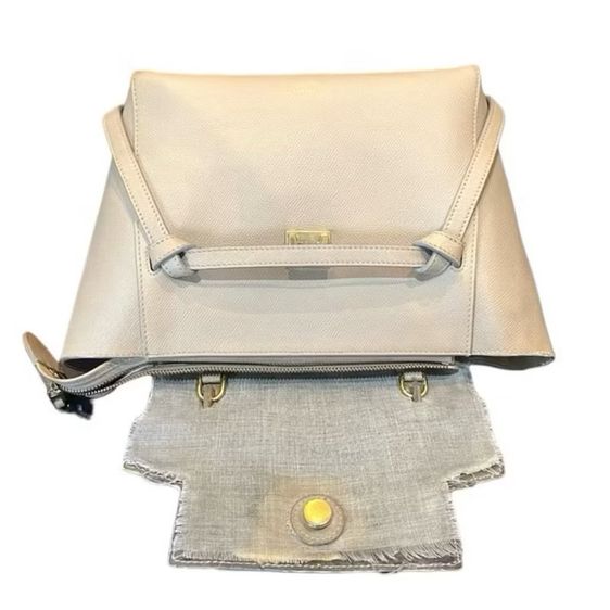 Celine Belt Beige Later Bag ซีลีน กระเป๋าซีลีน กระเป๋าสีครีม กระเป๋าสีเบจ รูปที่ 5