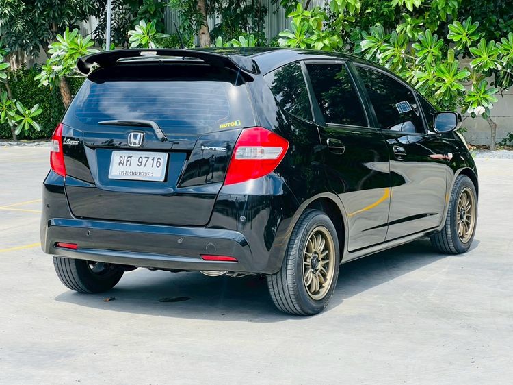 Honda Jazz 2012 1.5 S i-VTEC Sedan เบนซิน เกียร์อัตโนมัติ ดำ รูปที่ 4