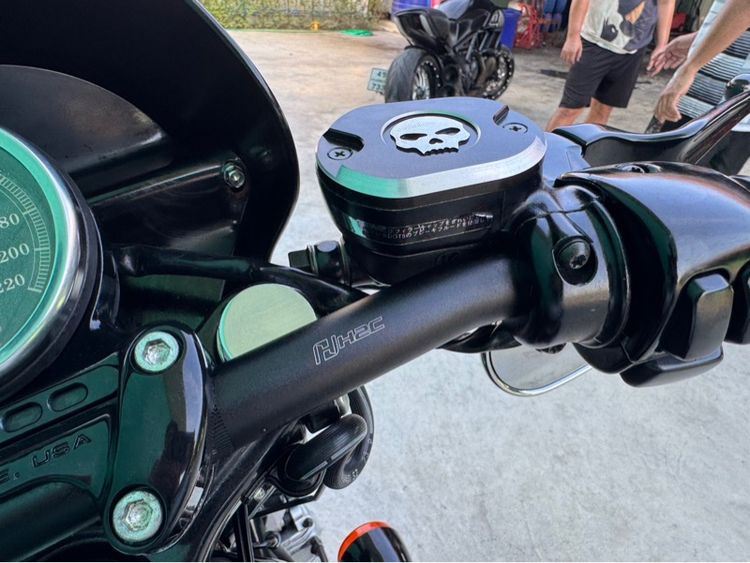 Roadster XL1200R ปี2006 รูปที่ 11