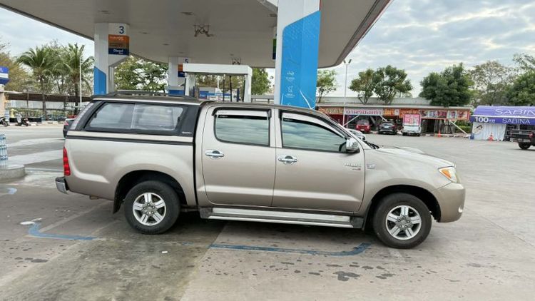Toyota Hilux Vigo 2005 2.5 E Pickup ดีเซล เกียร์ธรรมดา น้ำตาล รูปที่ 2