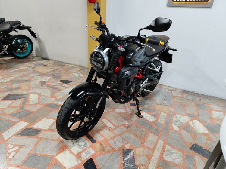 CB150 ABS ใช้งานน้อย 3071 ก.ม เล่มทะเบียนพร้อม รูปที่ 5