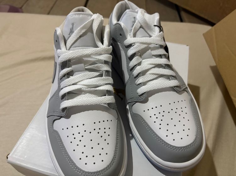  Jordan 1 Low Wolf Grey (Womem’s)   รูปที่ 2
