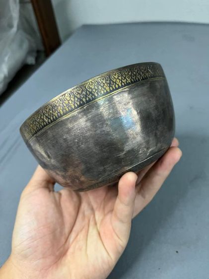 ขันเงิน กว้าง 5 นิ้ว สมบูรณ์ รูปที่ 3