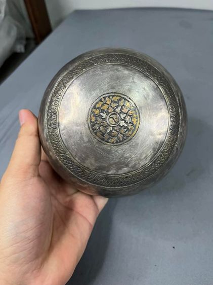 ขันเงิน กว้าง 5 นิ้ว สมบูรณ์