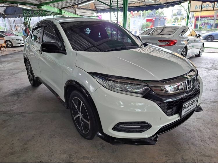 Honda HR-V 2019 1.8 RS Utility-car เบนซิน ไม่ติดแก๊ส เกียร์อัตโนมัติ ขาว รูปที่ 3