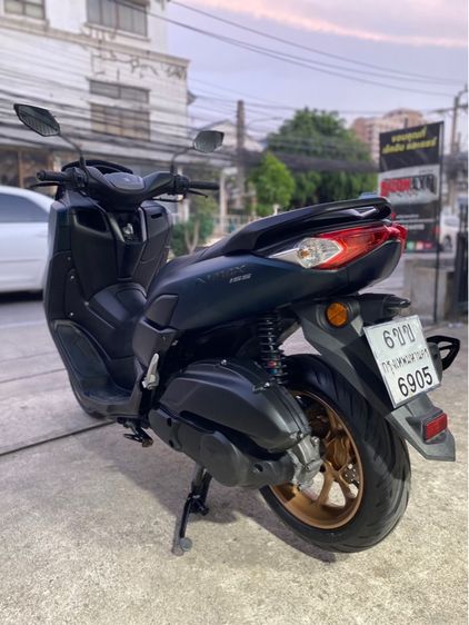 nmaxสีเขียวปี22 รูปที่ 6