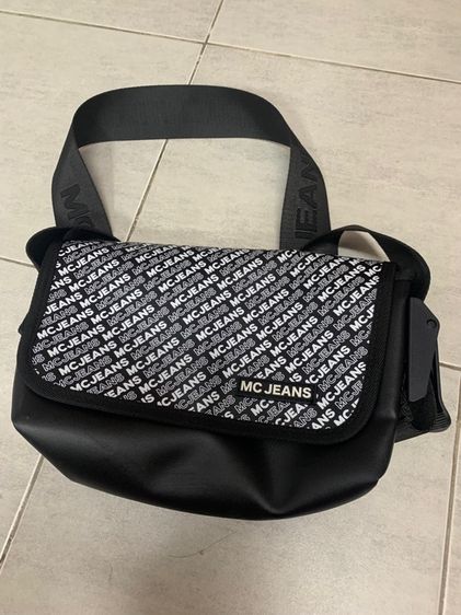 Mc Jeans กระเป๋าสะพาย ทรงสวย รูปที่ 13