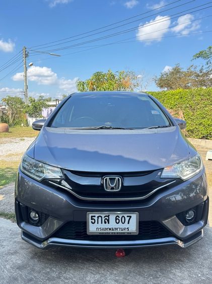 รถ Honda Jazz 1.5 V i-VTEC สี เทา
