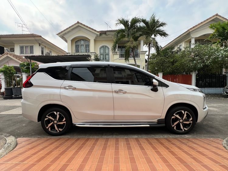 Mitsubishi Xpander 2023 1.5 GT เบนซิน เกียร์อัตโนมัติ ขาว รูปที่ 3